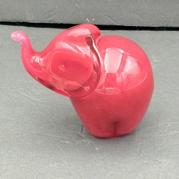 Handcrafted Glass Elephant Figurine Pink Lucky Trunk Up Paperweight Art Deco‎ - Picture 7 of 12